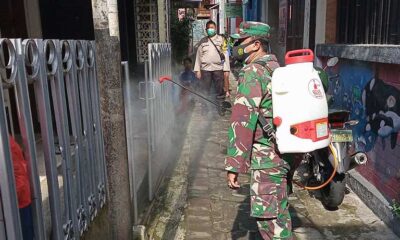 Perkampungan Bareng Kartini Klojen Disemproti Disinfektan