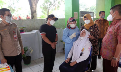 Guru dan Siswa PTM Di Malang Dapat Swab Rutin Dari Pemkot