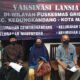 Kodim 0833 Bersama MDI Fasilitasi Vaksinasi Warga Tanpa Identitas 31 Kodim 0833 Bersama MDI Fasilitasi Vaksinasi Warga Tanpa Identitas