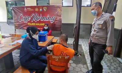 Tahanan Polres Malang Terima Vaksin Dosis I Sinovac