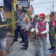 Kebakaran Di Kedungkandang, Bensin Tumpah Lahap Mobil Dan Rumah 37 Kebakaran Di Kedungkandang, Bensin Tumpah Lahap Mobil Dan Rumah