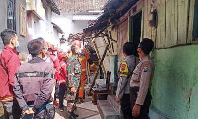 Rumah Ambruk Di Kota Malang, Penghuninya ODGJ, Dibawa Ke Dinsos