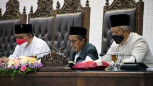 DPRD Restui Hibah Aset Tanah Kantor PCNU Kota Malang 28 IMG 4575