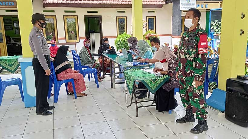 Vaksinasi Lansia Digelar Di Puskesmas Ciptomulyo Sukun
