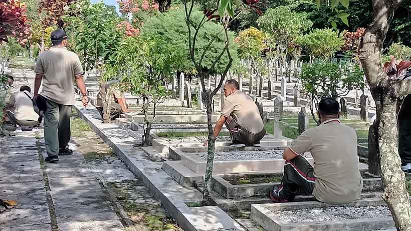 Kodim 0833 Kota Malang Karya Bakti Di TMP Suropati