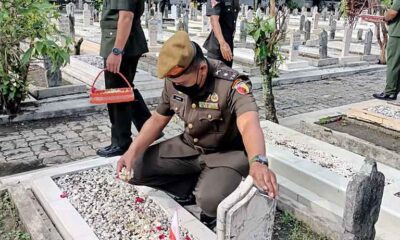 Korps Armed Ultah, Kasdim 0833 Tabur Bunga di TMP Malang