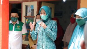 Baznas Dan TP PKK Kota Malang Serahkan Bantuan Bedah Rumah 28 b06ec0e6 b891 4f2b b6c3 807745d691fc