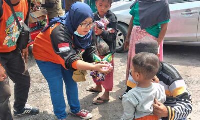 Relawan Nawakaji Salurkan Bantuan Ke Pengungsian Erupsi Semeru