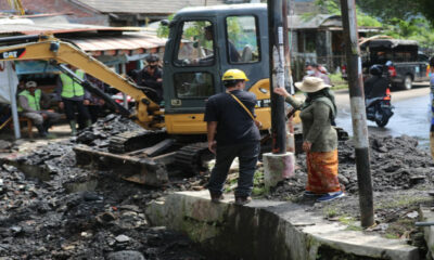 Antisipasi Bencana, DPUPRPKP Bersihkan Sampah di Bukirsari
