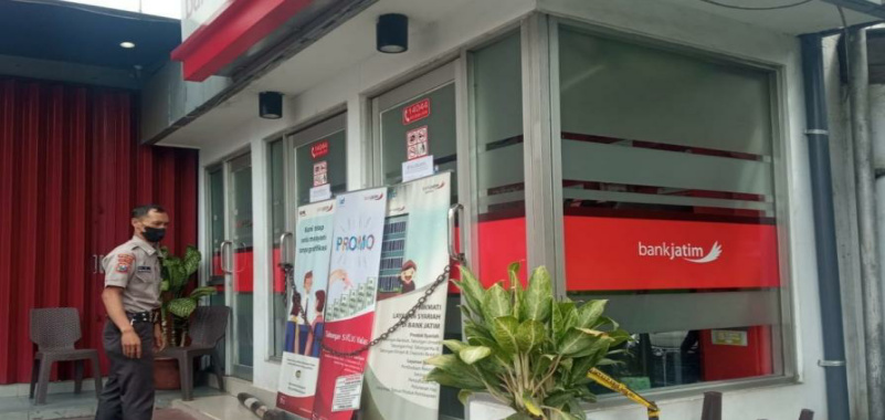 Maling Gokil, ATM Tak Bisa Dibobol Malah Lapor Satpam