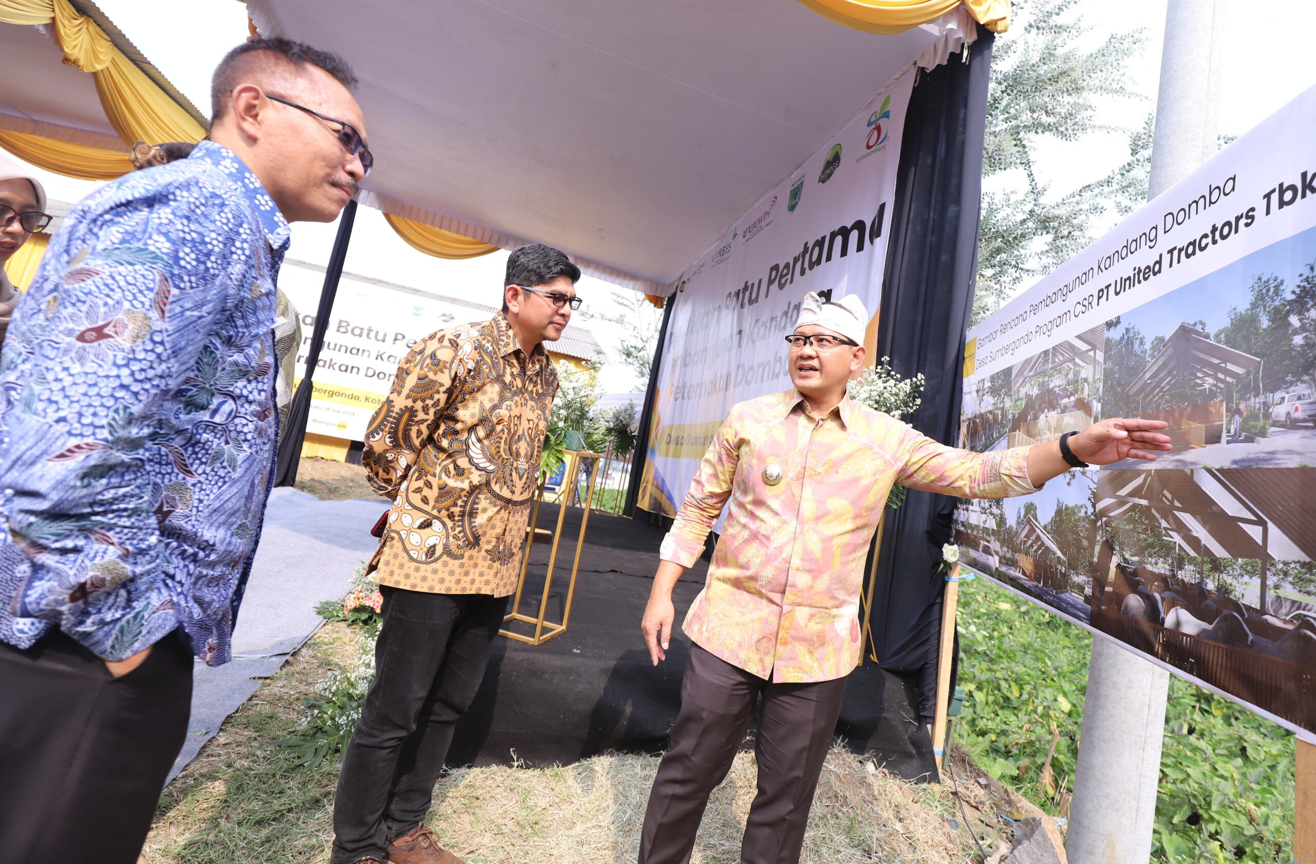 Pembangunan Kandang Peternakan Domba di Desa Sumbergondo 26 IMG 20240718 205432 scaled