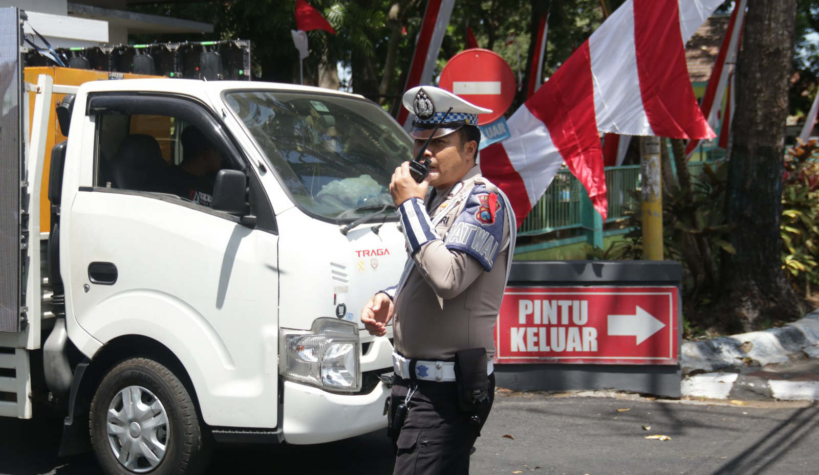 Polres Malang Tingkatkan Pengamanan Pendaftaran Paslon Pilkada 26 IMG 20240828 155731