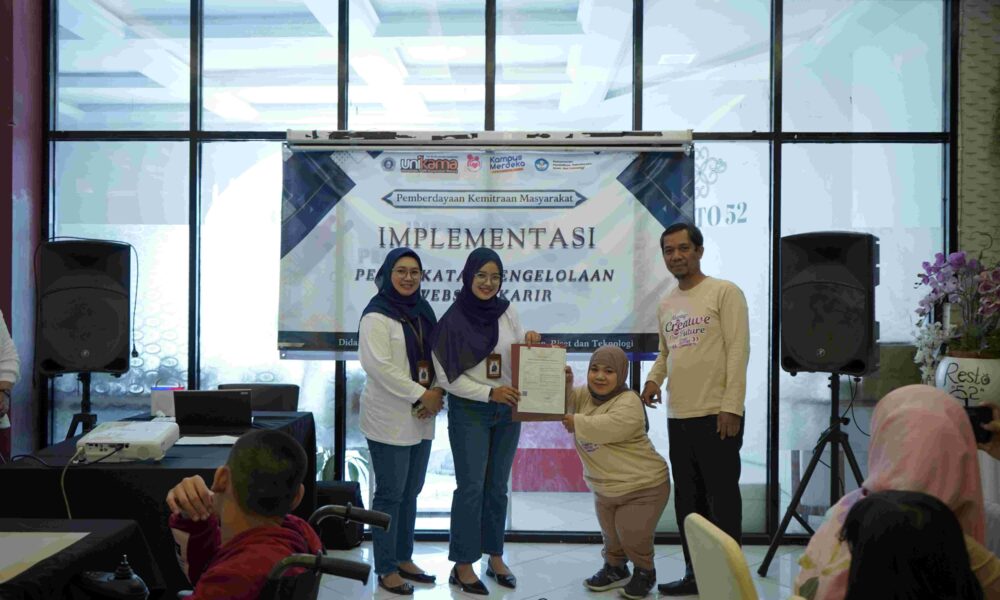 tim pengabdian masyarakat Unikama
