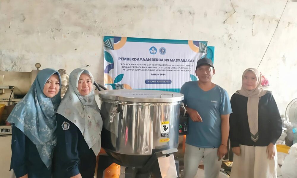 inovasi alat peraga edukatif dari limbah plastik dari Unikama