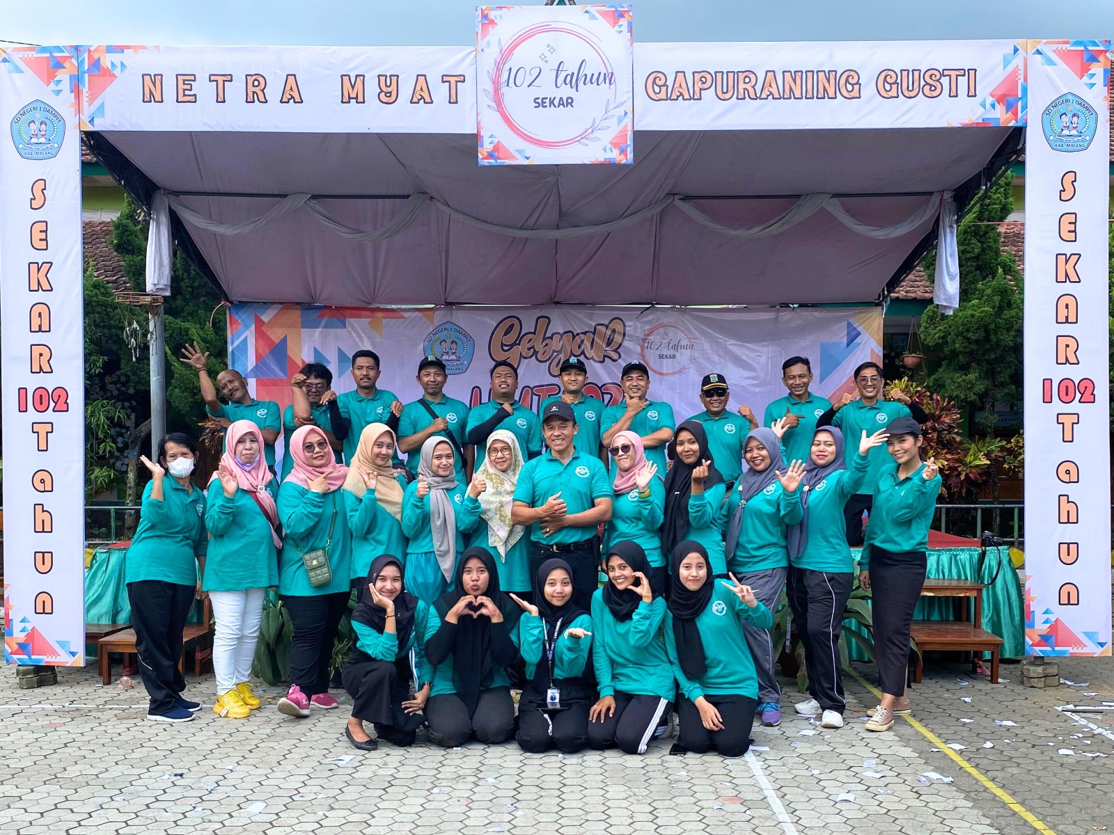 program kreatif mahasiswa unikama demi asah kreativitas dan karakter siswa Siswa SDN 1 Dampit