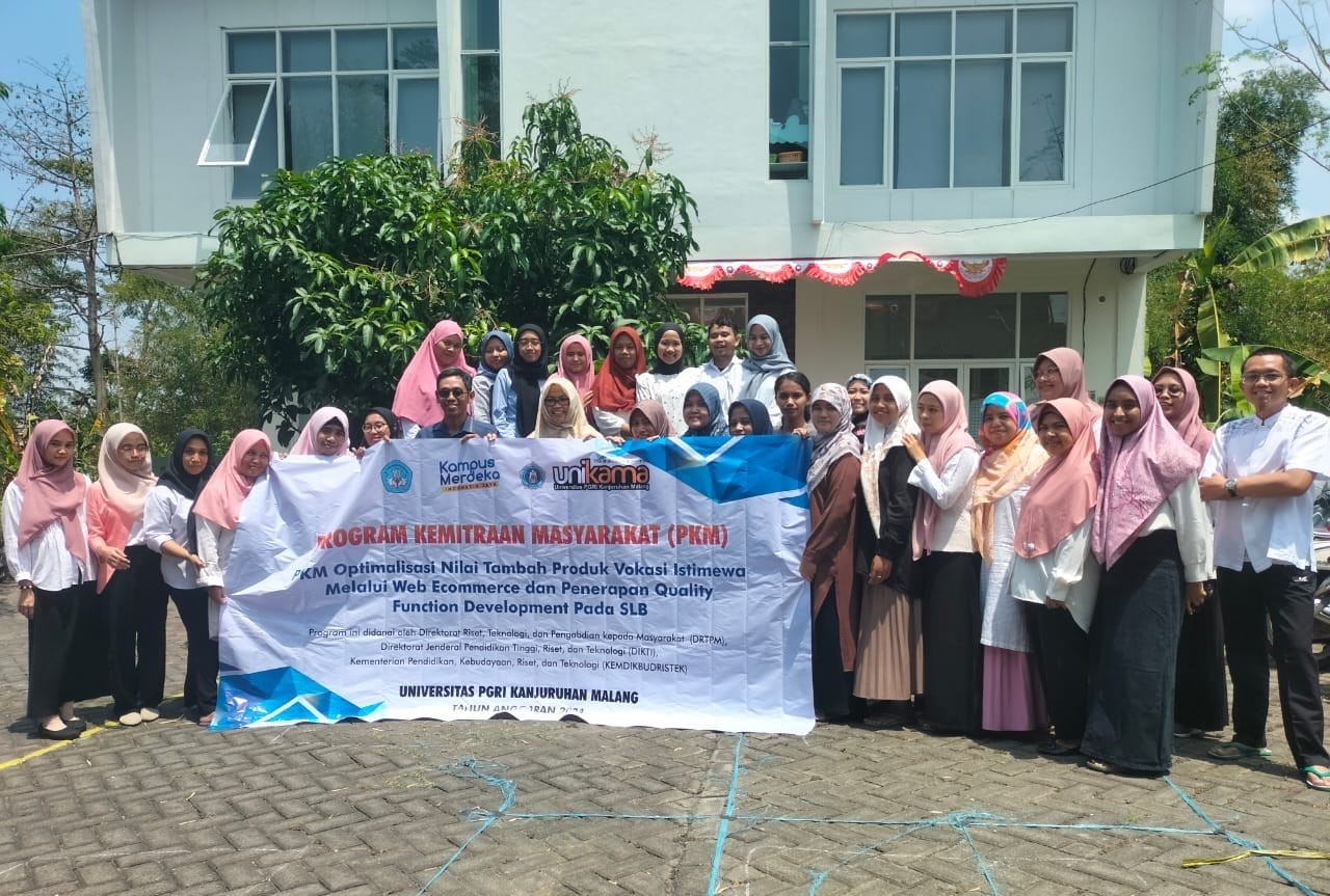 Dosen Unikama Bantu Optimalkan Produk Vokasi SLB Melalui Teknologi E-commerce dan Quality Function Development 32 Dosen Unikama Optimalkan Produk Vokasi SLB