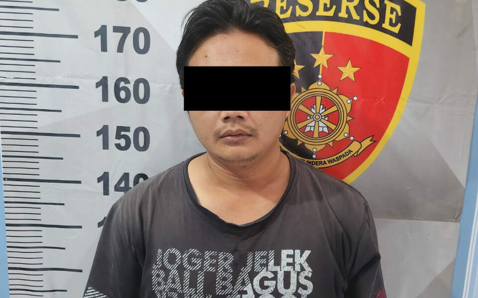 Polisi Tangkap Penjual Chip Judi Online di Malang 