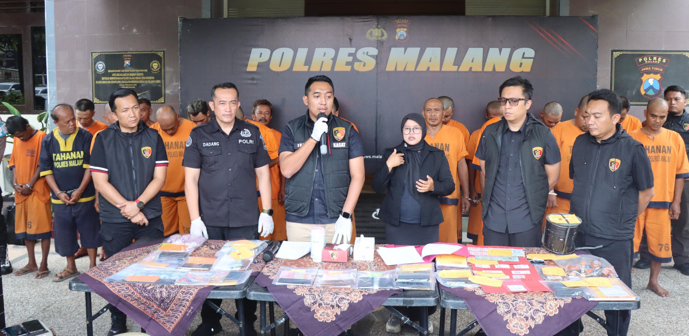 Polres Malang Ringkus Puluhan Tersangka dalam 10 Hari 26 IMG 20241109 075936