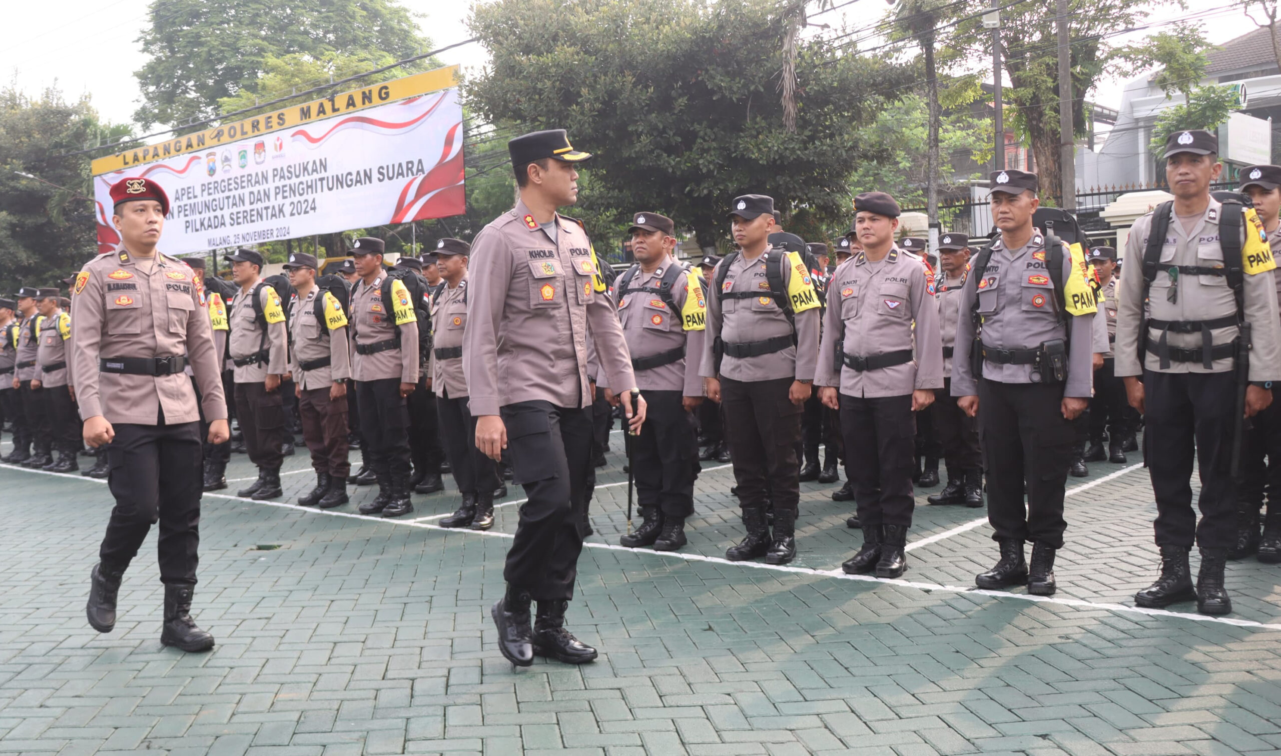 Polres Malang Gelar Apel Pergeseran Pasukan Pengamanan Pilkada Serentak 2024 26 IMG 20241126 064439 scaled