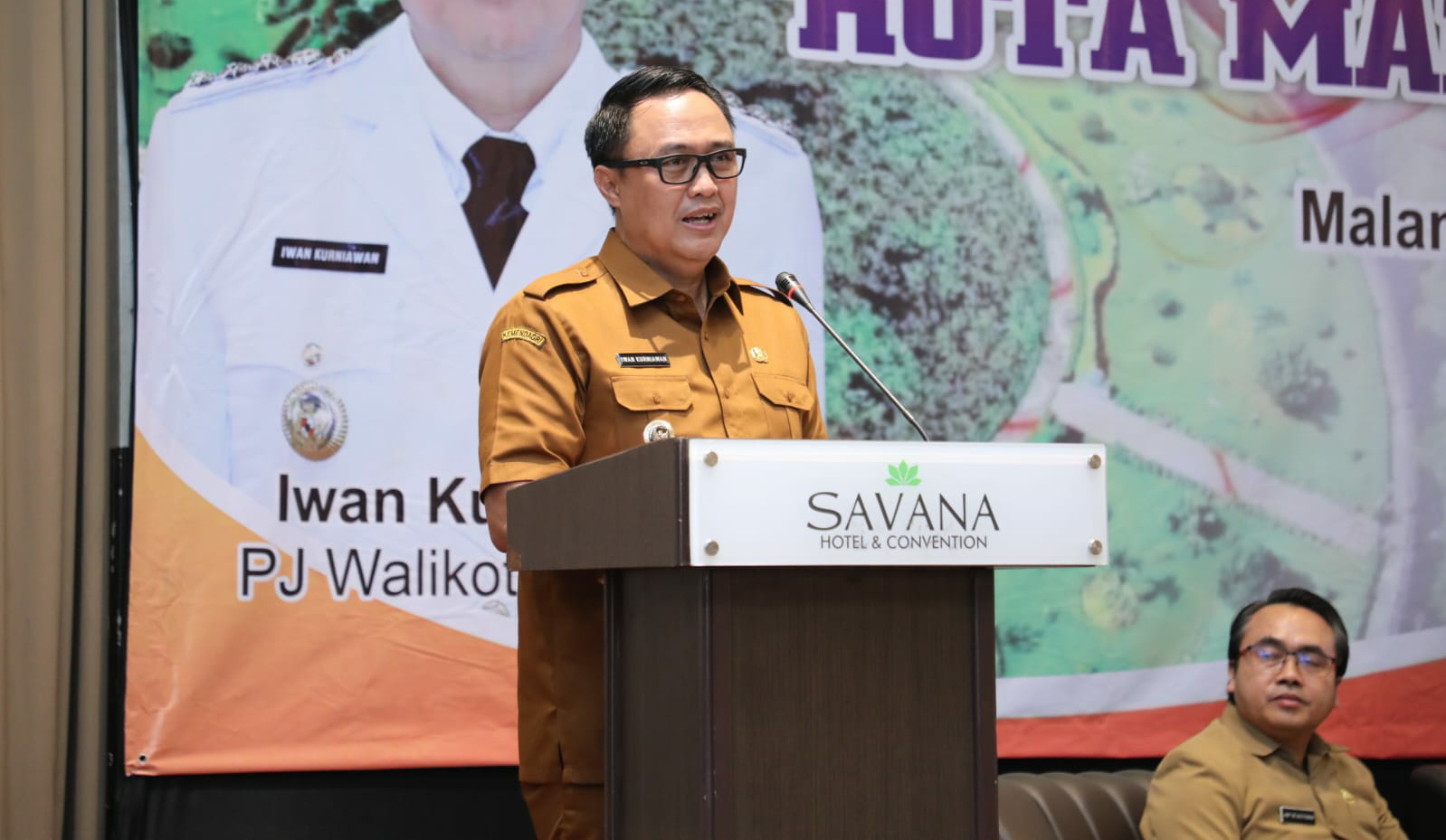 Pj. Wali Kota Iwan: 2025 UMK Kota Malang Naik 6 Persen 26 Pj. Wali Kota Malang, Iwan Kurniawan, S.T, MM, (istimewa)