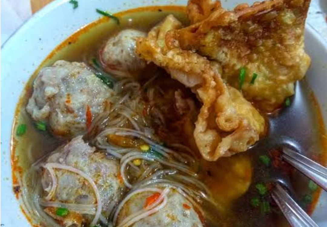 7 Rekomendasi Bakso Urat Favorit di Malang 26 IMG 20250209 201412
