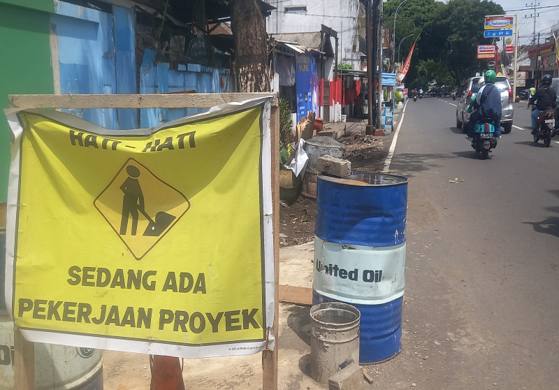 Proyek Drainase LA Sucipto Dikritik Warga, DPUPR-PKP: Hanya 20 Meter dan Bukan Mangkrak 26 IMG 20251029 132511