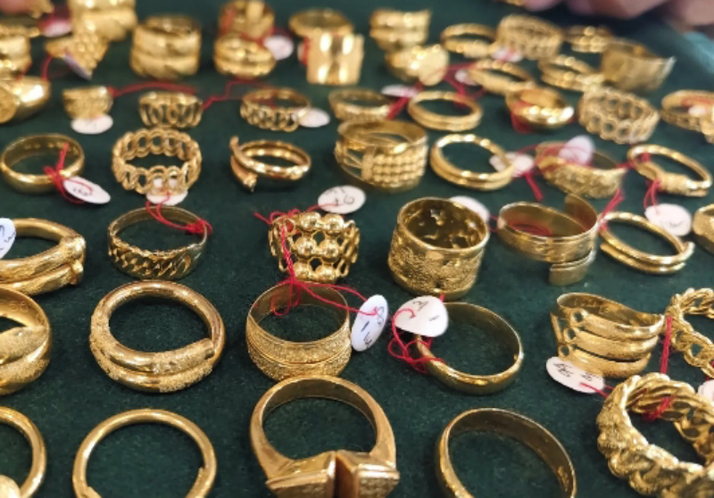 Update Harga Emas Hari Ini, Minggu 22 Maret 2026: Antam Turun Tajam, Waktunya Investasi?