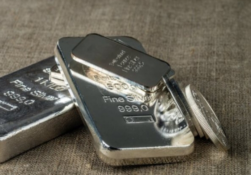 Harga Perak Antam Hari Ini 24 Maret 2026: Naik Rp600 per Gram di Tengah Volatilitas Global