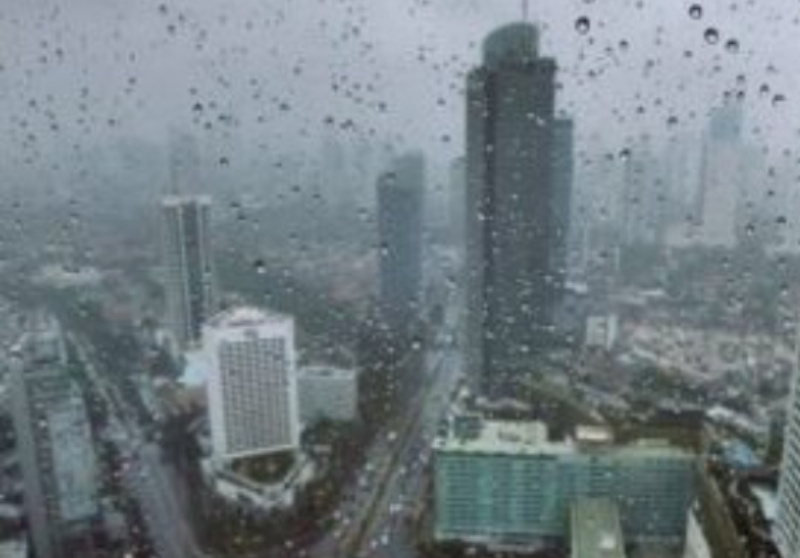 Cuaca Jakarta Hari Ini: Jumat, 27 Februari 2026 – Waspada Hujan Petir Sore Hari!