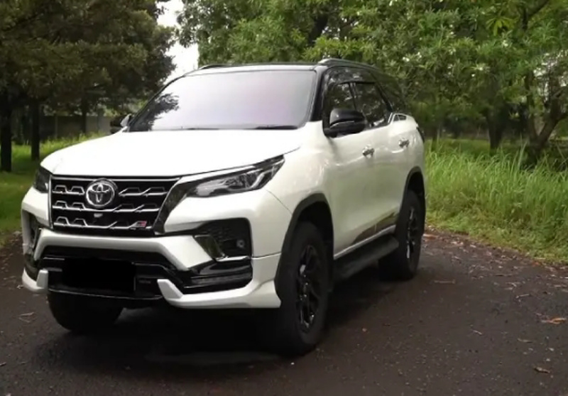Update Harga Toyota Fortuner 2026: Daftar Tipe, Spesifikasi 2.8L, dan Simulasi Kredit
