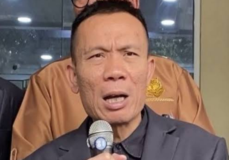 Kasus Ijazah Jokowi: Rismon Sianipar Akui Autentik dan Ajukan Restorative Justice ke Polda Metro Jaya 26 Kasus Ijazah Jokowi: Rismon Sianipar Akui Autentik dan Ajukan Restorative Justice ke Polda Metro Jaya